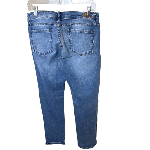 KUT - The Katy Boyfriend Jeans, Casual, Weekend, Coastal, Whiskering, 8 (31”) - Picture 3 of 7